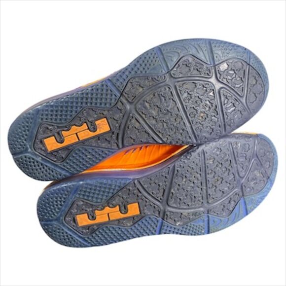 NIKE Air Max LEBRON 10 Low Knicks - Picture 5 of 13
